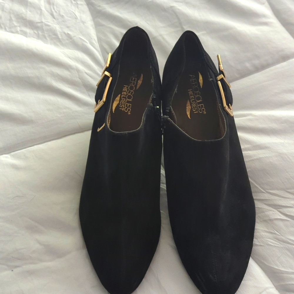 Aerosols Black Nubuck boooties